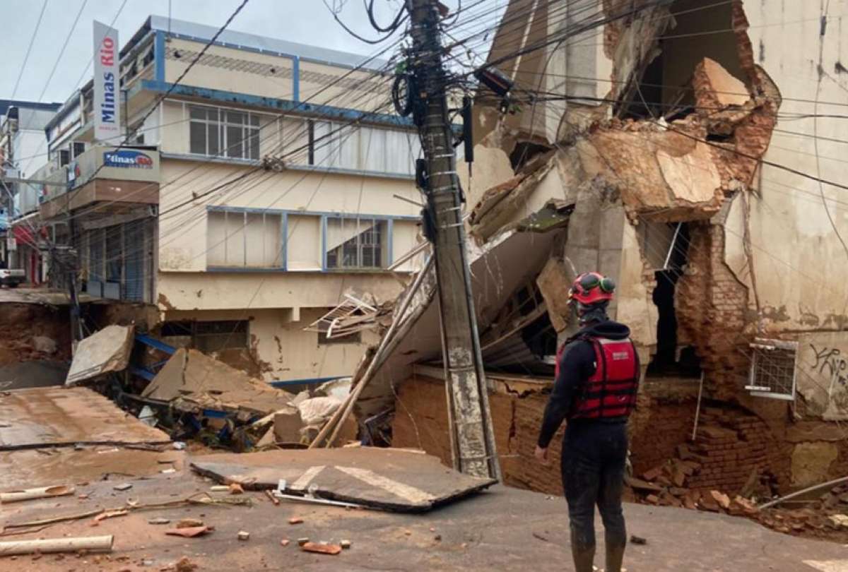 Deslizamientos e inundaciones en el sureste de Brasil: decenas de v&iacute;ctimas en Minas Gerais