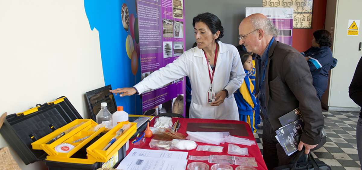 Virginio Gaudenzi en su visita, a inicios de noviembre de 2016, a la Feria Per&uacute; Con Ciencia en el Museo Nacional de Arqueolog&iacute;a y Antropolog&iacute;a.