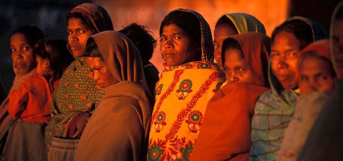 Estudio entre mujeres analfabetas redefine el valor de la lectura