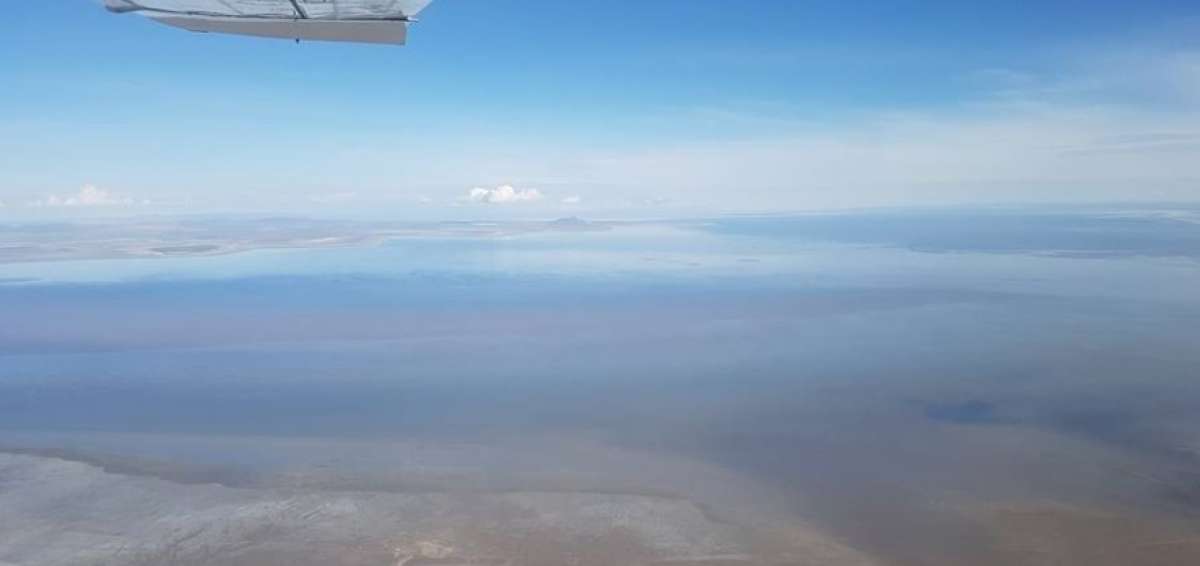 Las autoridades realizaron un sobrevuelo para comprobar la recuperaci&oacute;n del lago.