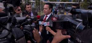 V&iacute;ctor Andrade, abogado del exfiscal Chiriboga, dijo que  no est&aacute; autorizado para hablar. 
