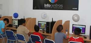 Transformar un infocentro en un punto de wifi es la meta en Ecuador