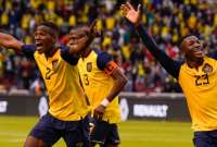Ecuador vs Perú: alineación, árbitros y canales
