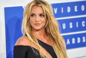 Britney Spears fue interceptada por la polic&iacute;a en California y sometida a un examen toxicol&oacute;gico tras ser detenida.