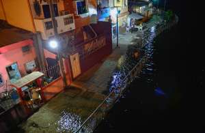 As&iacute; qued&oacute; el sector del puente de la 17 por varios minutos. Foto: William Orellana
