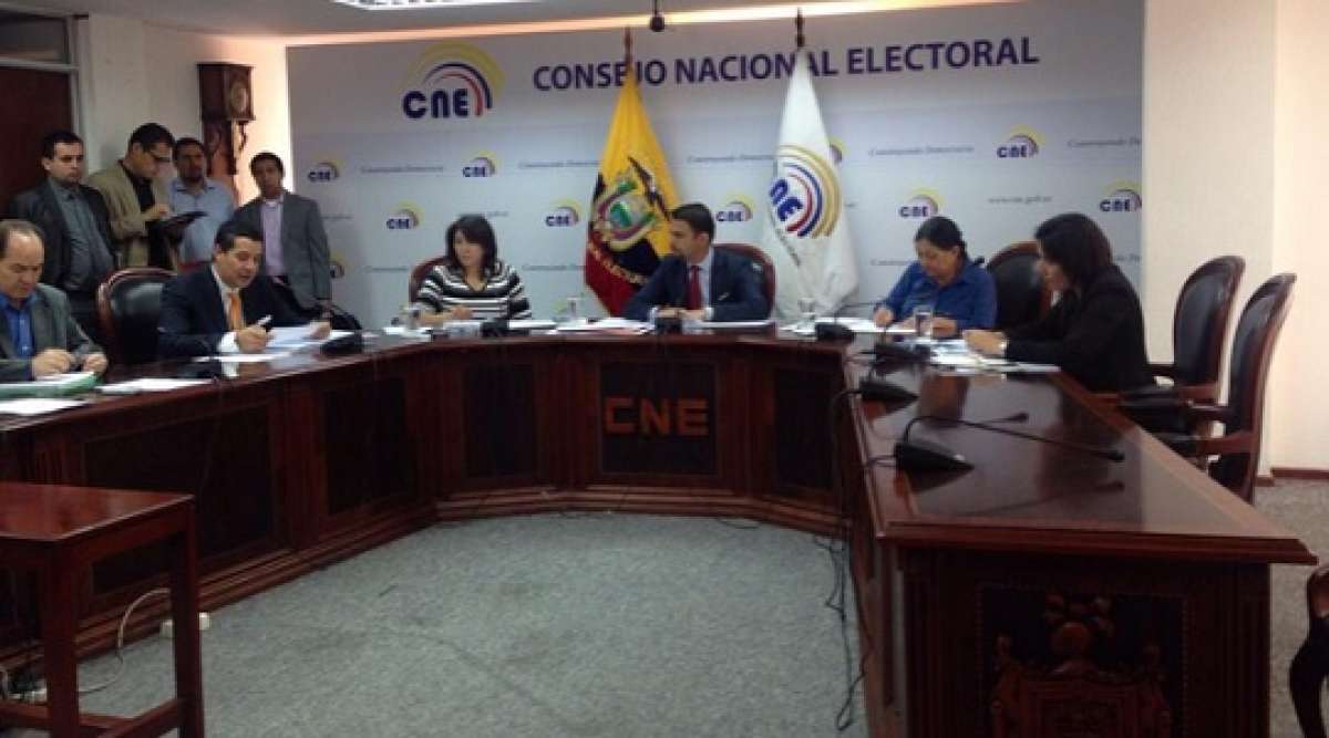CNE devuelve pedido de consulta a Compromiso Ecuador 