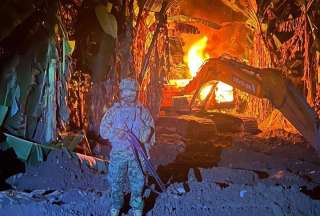 Campamentos y excavadoras fueron destruidas en un operativo contra la minería ilegal