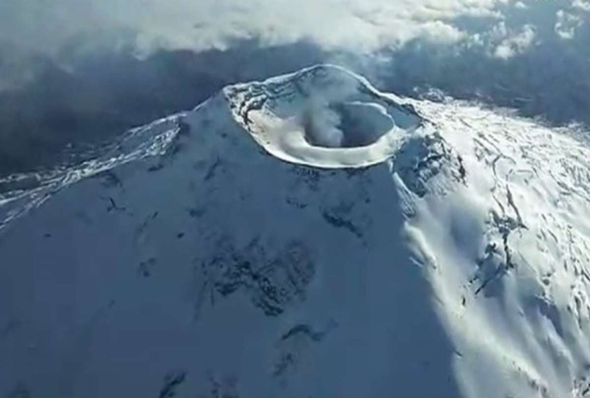 Imágenes falsas del Cotopaxi circulan en redes sociales.