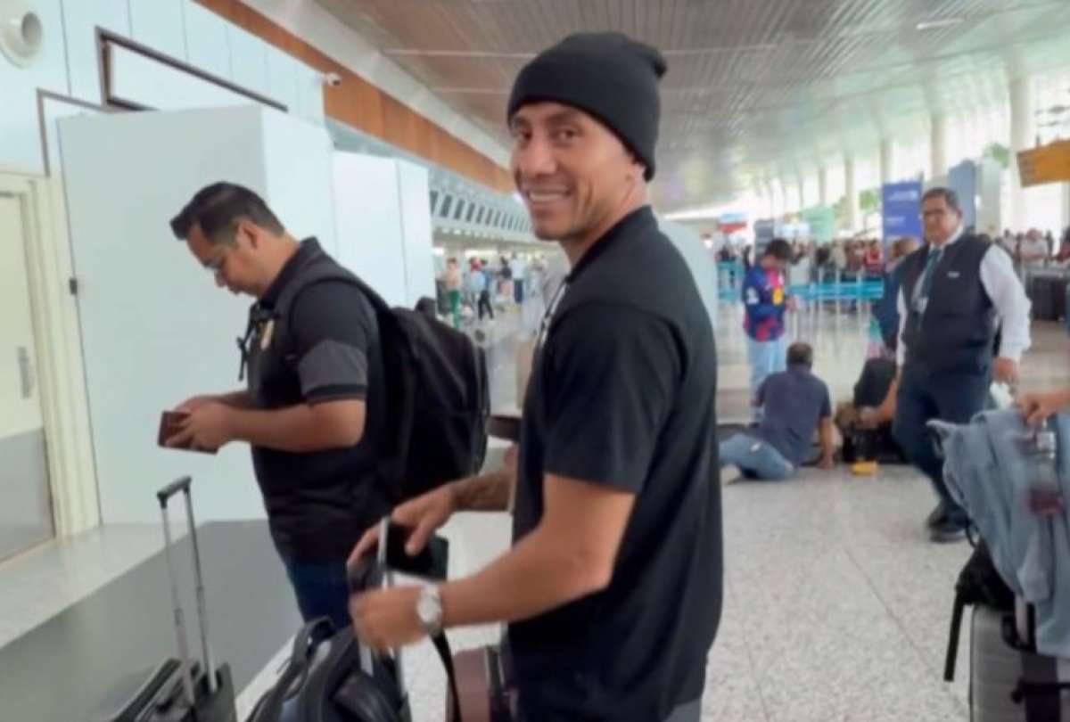 Joao Rojas vivi&oacute; un momento amargo antes de viajar a Esados Unidos para operarse.