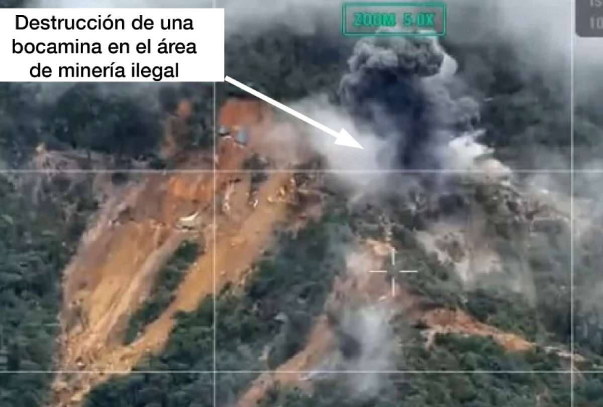 El ministro de Defensa, Gian Carlo Loffredo, anunció el fin de la minería ilegal en Buenos Aires, Imbabura.
