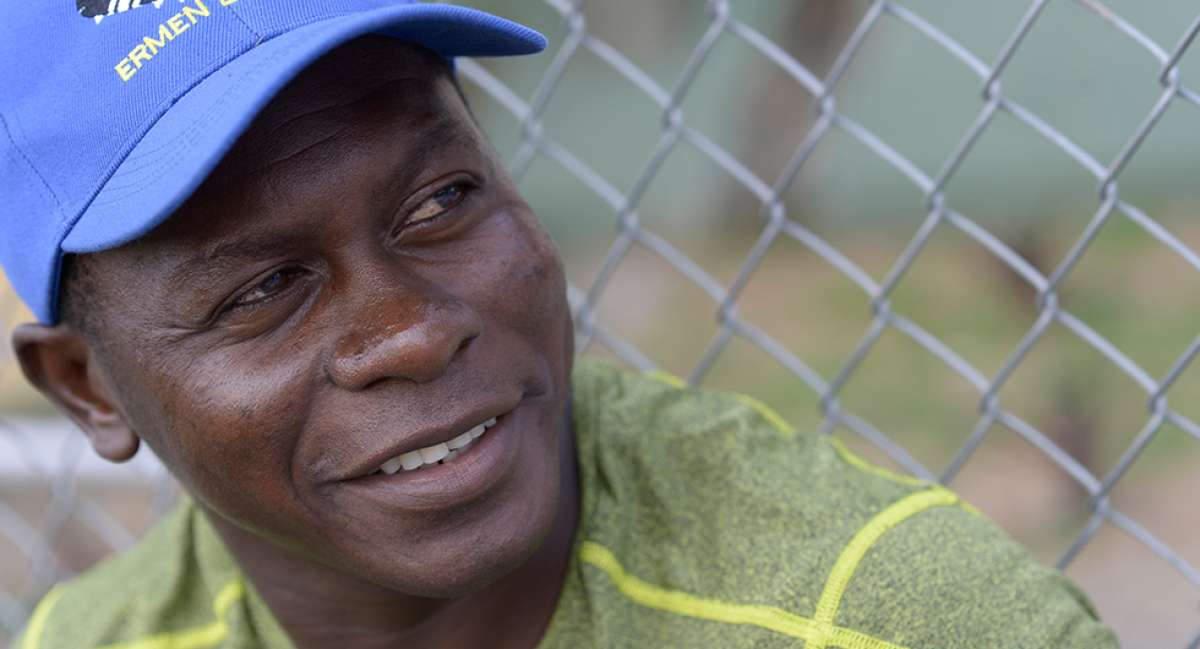 Augusto Jes&uacute;s Poroso Caicedo, exfutbolista y actualmente formador. Foto: Karly Torres/El Tel&eacute;grafo