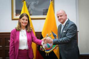 Urgencia de trasladar brigadas de vacunaci&oacute;n a las fronteras