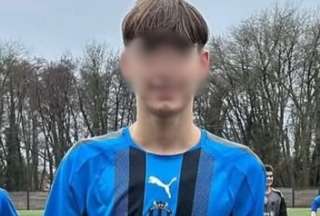 Un chico de 14 años murió tras un choque en un partido de fútbol