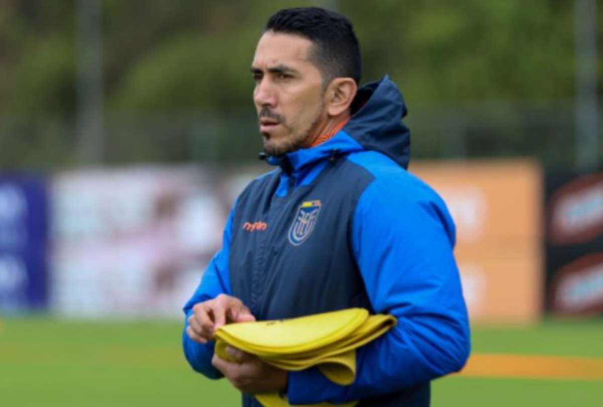 Jimmy Bran deja la dirección técnica de la Selección Sub 20 de Ecuador