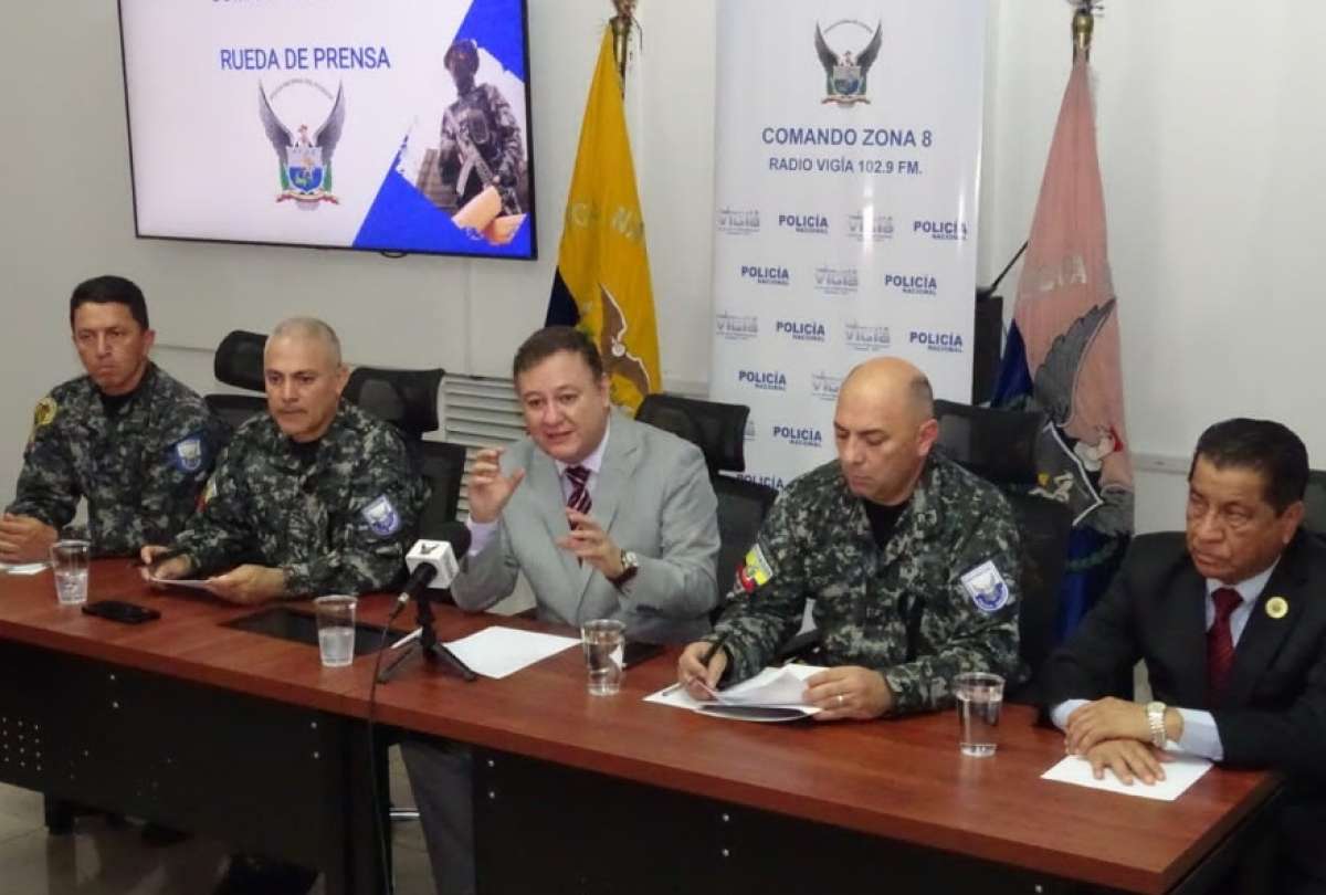Los policías podrán ser identificados por la ciudadanía a través de un código QR.