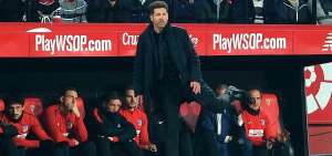 El t&eacute;cnico rojiblanco fue expulsado en el partido entre el Sevilla y el Atl&eacute;tico.