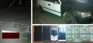 Cuatro detenidos por transportar mercader&iacute;a presuntamente de contrabando