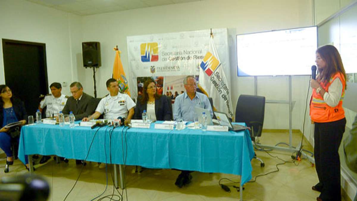 Autoridades anunciaron el plan de contingencia para precautelar la seguridad de los turistas nacionales y extranjeros durante el feriado. Foto: Carina Acosta