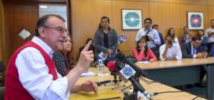 Candidato Enrique Ayala Mora sufri&oacute; agresi&oacute;n