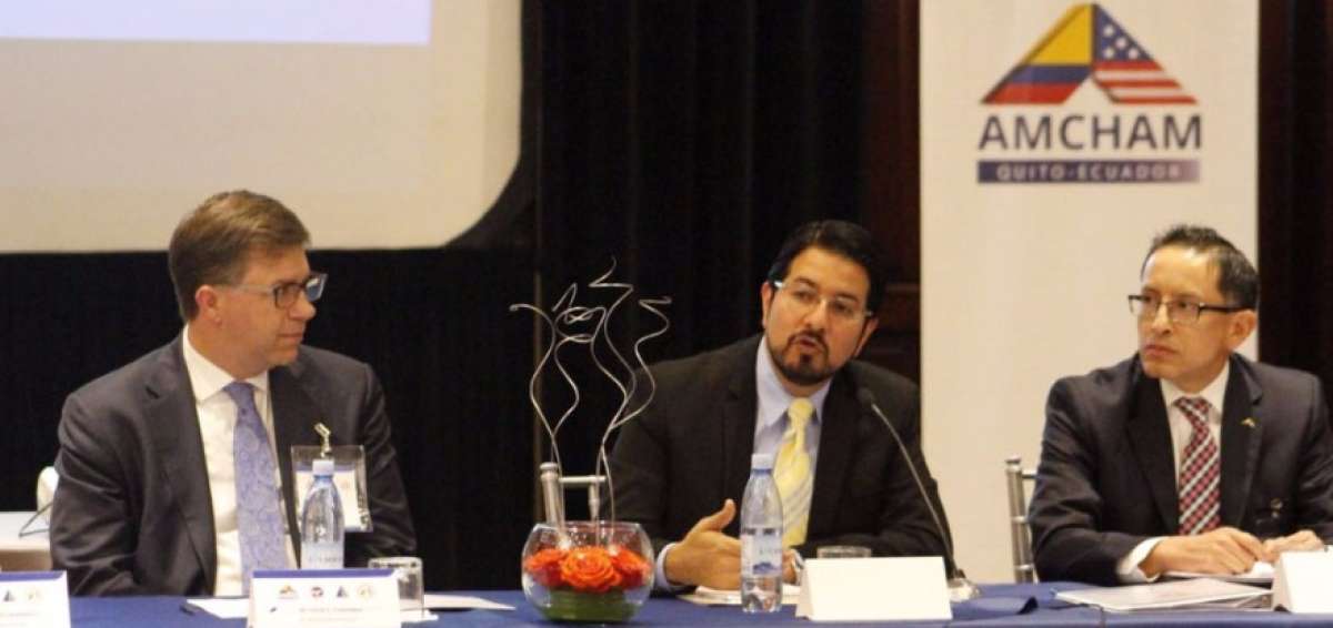 Santiago Le&oacute;n: "El camino para el desarrollo es continuar con la alianza p&uacute;blico- privado"