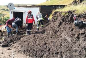 Un deslizamiento de tierra se dio en Cayambe. 