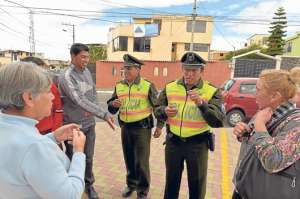 Empleados aprenden otro lenguaje