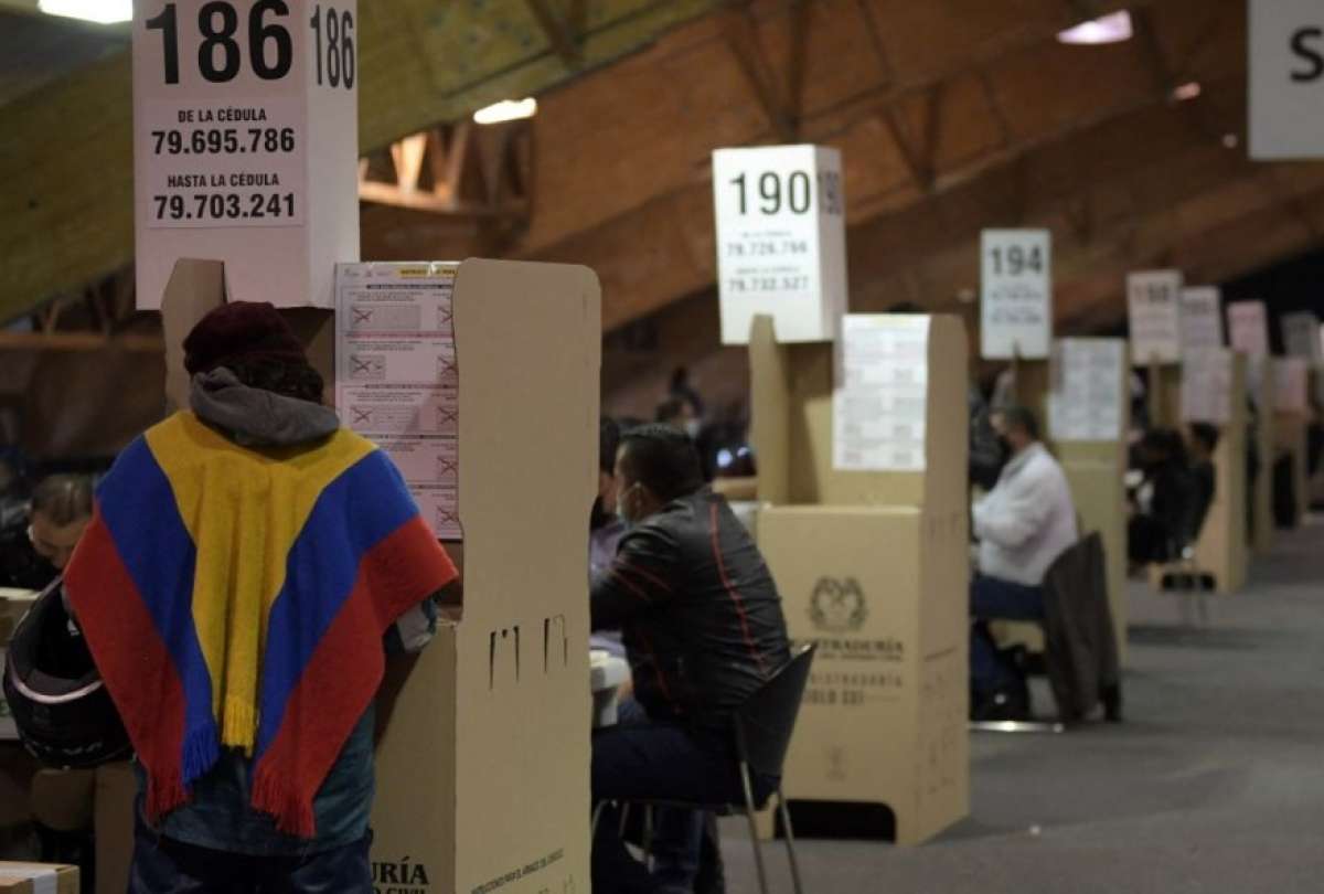 Primera vuelta de las elecciones en Colombia