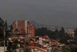 Las autoridades recomiendan precaución a personas sensibles y actividades limitadas al aire libre.
