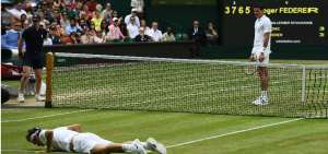 Federer se 'desinfla'