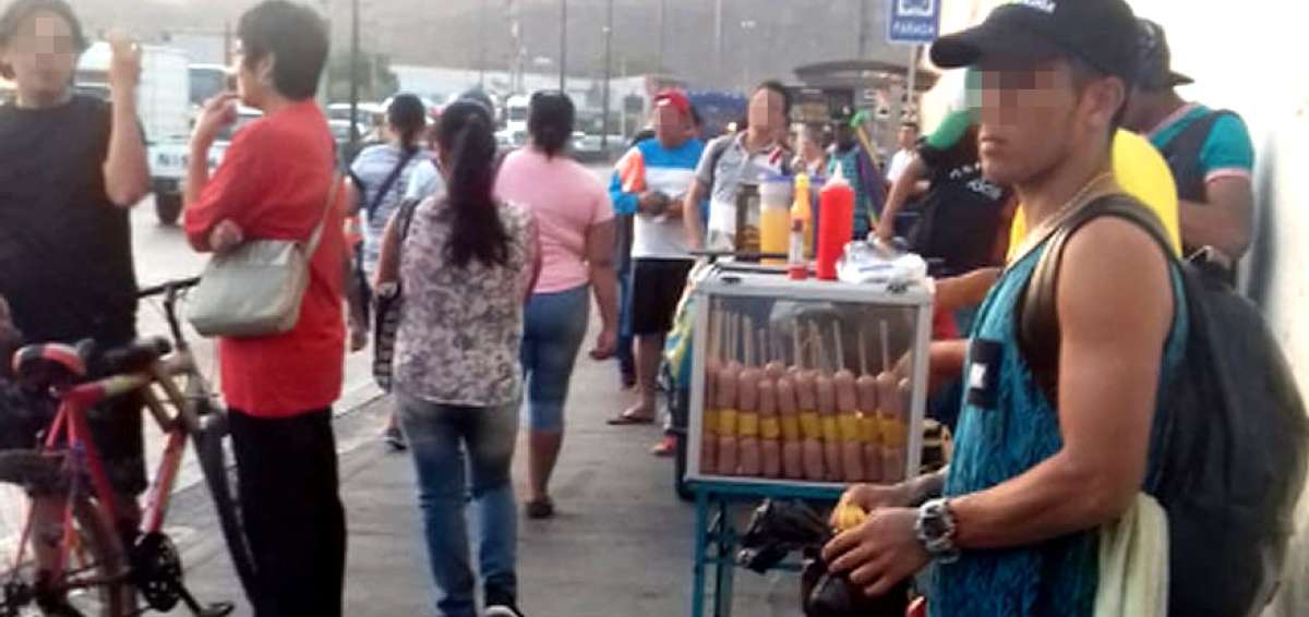 Fuera de Jardines del Salado hay cangrejos, celulares y huevos de codorniz