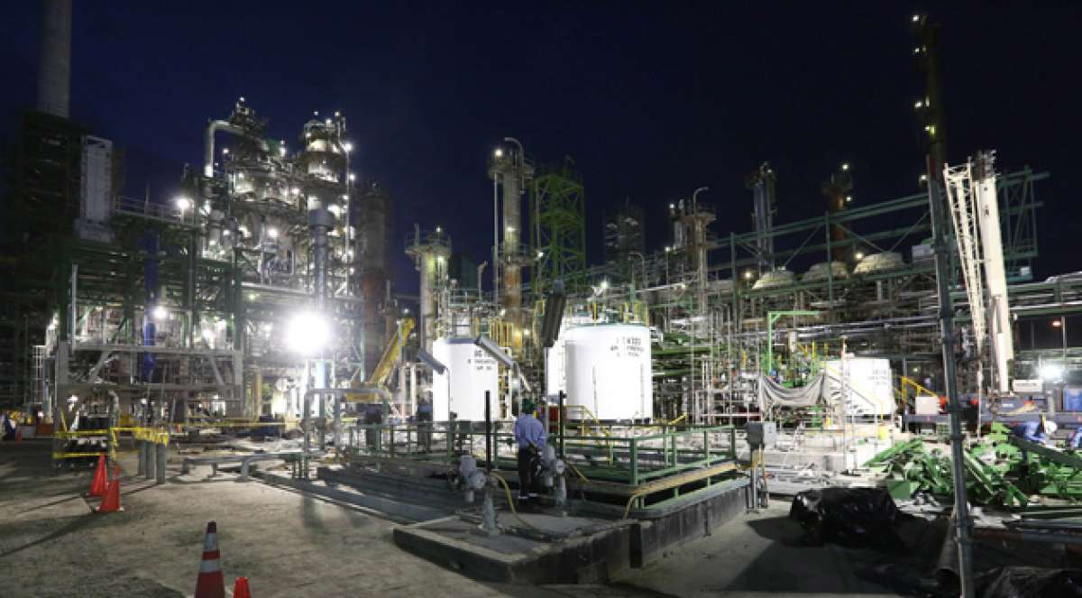 Con la rehabilitaci&oacute;n de la Refiner&iacute;a Esmeraldas, el Estado ahorrar&aacute; en importaci&oacute;n de derivados. Adem&aacute;s se producir&aacute;n 11.000 barriles diarios de crudo. Foto: Cortes&iacute;a