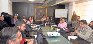 Durante la ma&ntilde;ana de ayer, el presidente del CNE, Juan Pablo Pozo, se reuni&oacute; con los directores de 6 &aacute;reas. Foto: John Guevara / El Tel&eacute;grafo  