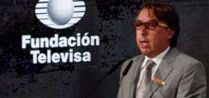 Azc&aacute;rraga Jean, de 49 a&ntilde;os, seguir&aacute; ocupando la presidencia del Consejo de Administraci&oacute;n y encabezar&aacute; la fundaci&oacute;n de caritativa de la televisora.