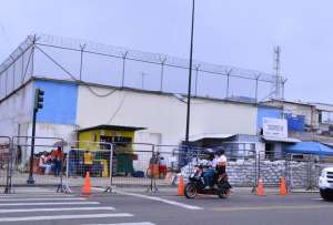 Policía confirmó 14 fallecidos en la cárcel de Machala