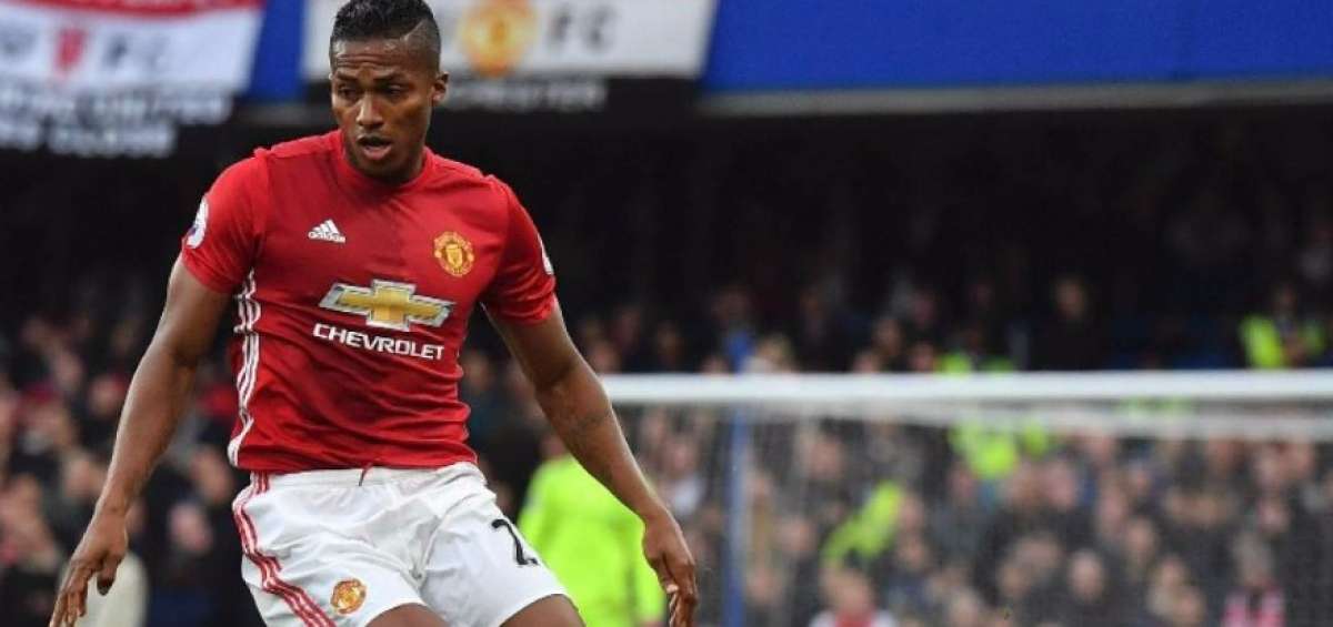 Antonio Valencia, el mejor centrador de la Premier