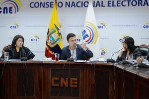 Los vocales del Consejo Nacional Electoral (CNE) sesionaron el mi&eacute;rcoles pasado en Quito. Foto: Archivo/El Tel&eacute;grafo