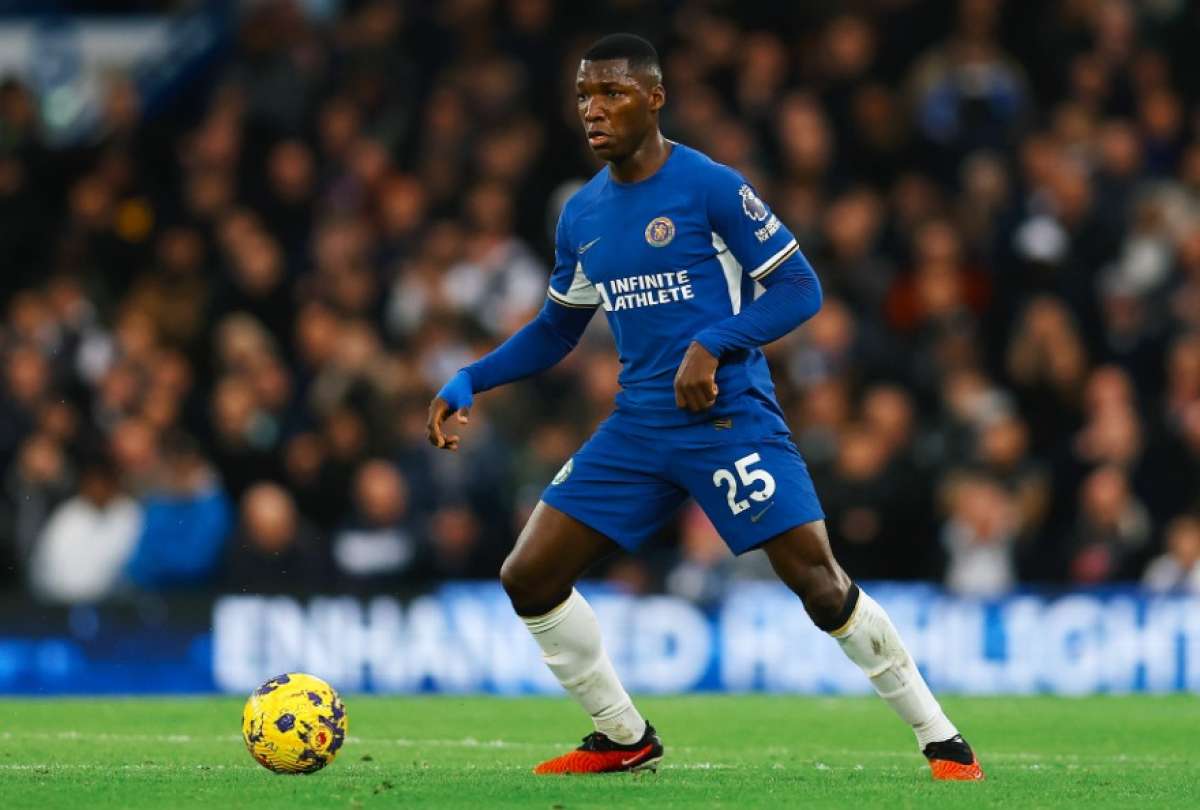 Moisés Caicedo fue titular en la victoria del Chelsea