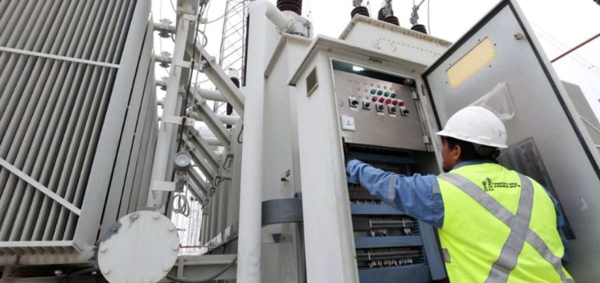 La subestaci&oacute;n el&eacute;ctrica Las Esclusas procesar&aacute; 500  kilovoltios de energ&iacute;a proveniente de La Central Hidroel&eacute;ctrica Coca Codo Sinclair para Guayas y Santa Elena.