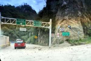 Videos captaron los efectos del sismo en Quito