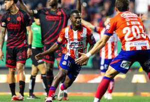 El &Iacute;dolo responde en el mercado: Vitinho, el brasile&ntilde;o que suena en Barcelona SC