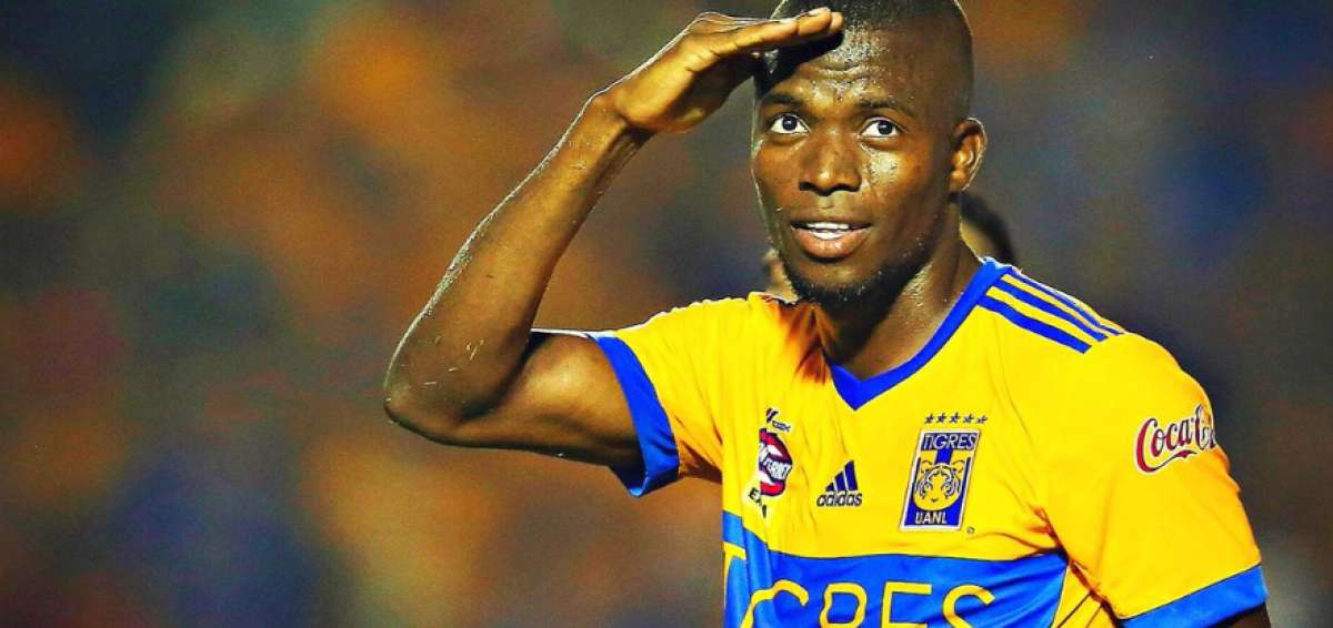 Los ecuatorianos Renato Ibarra y Enner Valencia fueron titulares. El extremo de las &lsquo;&aacute;guilas&rsquo; complet&oacute; el partido. &lsquo;Superman&rsquo; jug&oacute; hasta el minuto 61.