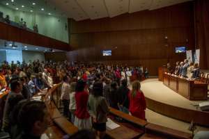 En el sal&oacute;n Jos&eacute; Mej&iacute;a Lequerica se cumpli&oacute; hoy los di&aacute;logos entre Ministerio de Justicia, grupos Lgbti y miembros de observatorios sociales. Foto: Fernando Sandoval/ EL TEL&Eacute;GRAFO.