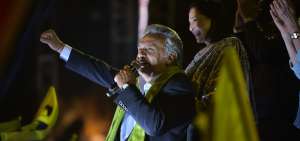 Len&iacute;n Moreno y su esposa Roc&iacute;o durante los festejos del pasado domingo en Quito.