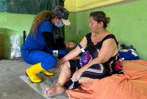 Autoridades ejecutan acciones de salud ante inundaciones en Chone