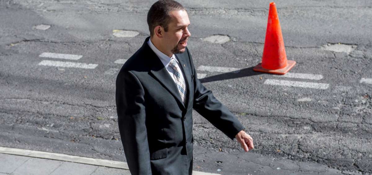 Juan Pablo Alb&aacute;n, abogado de los detenidos.