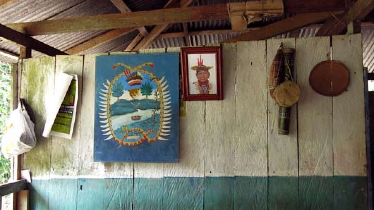 Kueva trabaj&oacute; en el registro sonoro de la lengua siona, en la comunidad de San Jos&eacute; de Wisuy&aacute;. Foto: Cortes&iacute;a