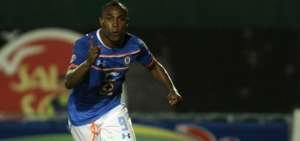 Joffre Guerr&oacute;n es transferido a Pumas