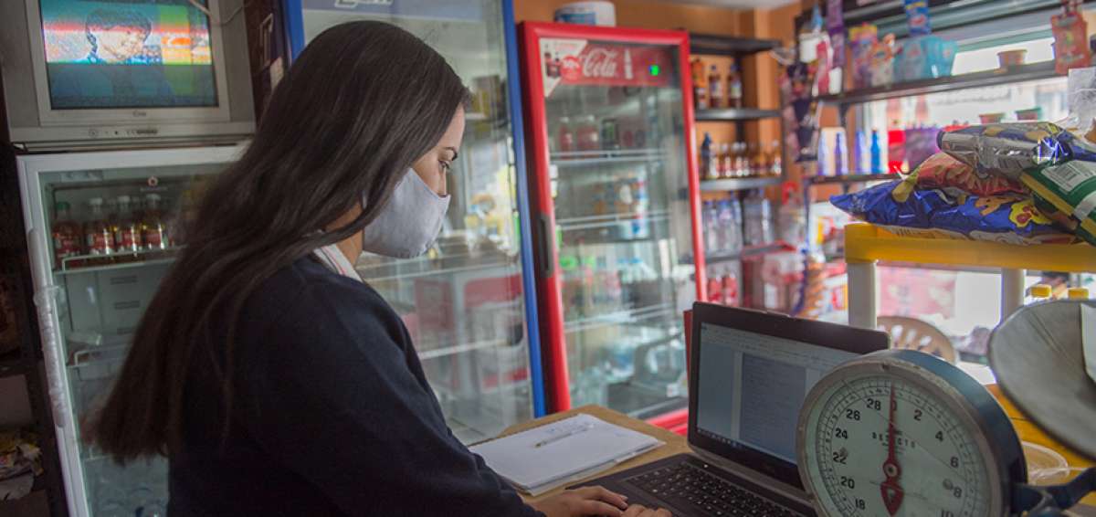 El proyecto de grado demostrativo de Helen Jim&eacute;nez, del Colegio Fiscal Eloy Alfaro, es la contabilidad de la tienda de su barrio en Carapungo. Ya hizo un primer an&aacute;lisis.   