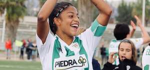 Kerlly Real surgi&oacute; del f&uacute;tbol barrial y ahora jugar&aacute; en la &eacute;lite del f&uacute;tbol espa&ntilde;ol, tras fichar por el Valencia