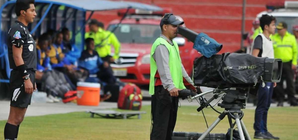 FEF rechaza oferta de DirecTv; el campeonato se podr&iacute;a paralizar
